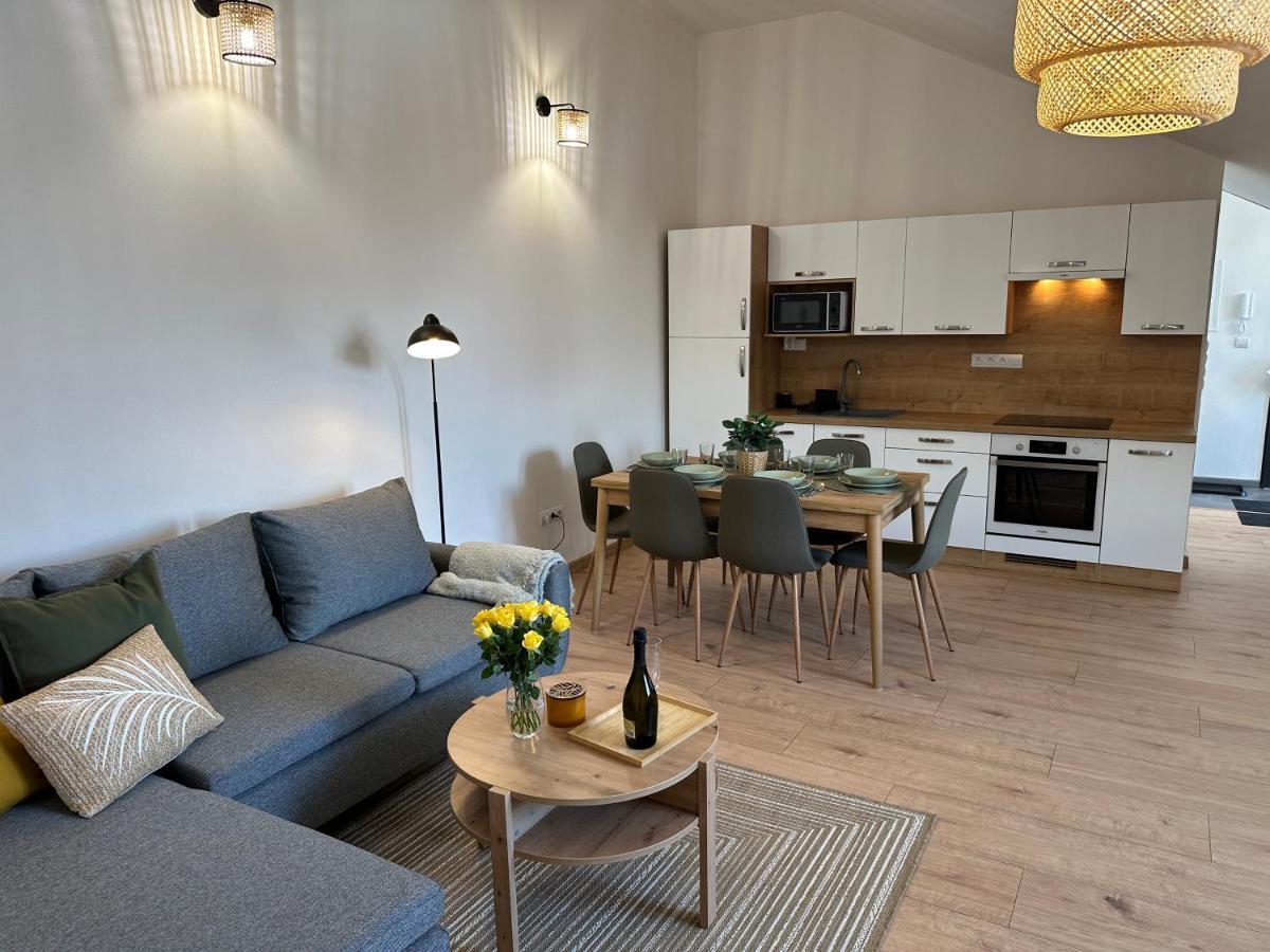 Green Apartment - City Centre - Main Square Liptovský Mikuláš 외부 사진