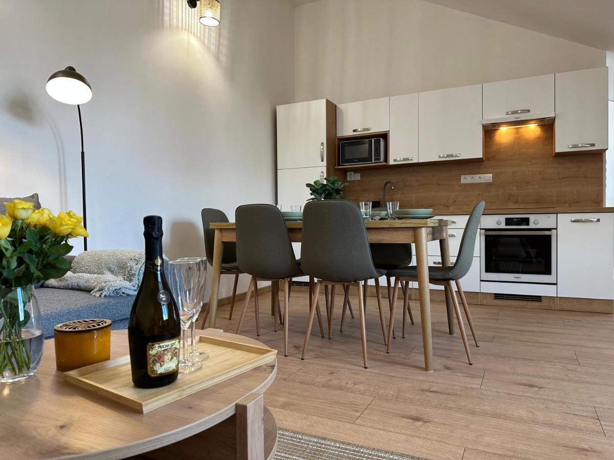 Green Apartment - City Centre - Main Square Liptovský Mikuláš 외부 사진