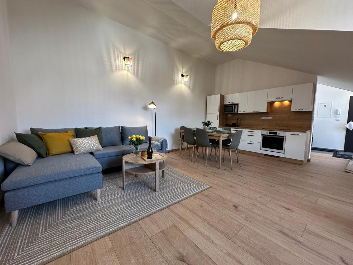 Green Apartment - City Centre - Main Square Liptovský Mikuláš 외부 사진