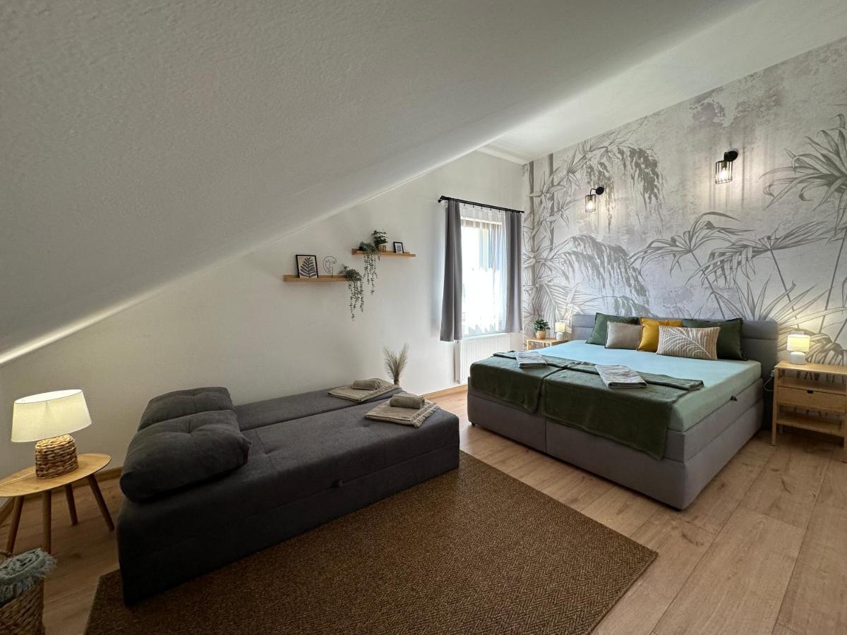 Green Apartment - City Centre - Main Square Liptovský Mikuláš 외부 사진